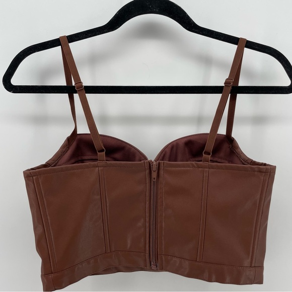 NEW Rue21 Structured Cropped Tank Top Brown Faux Leather M - Picture 3 of 4